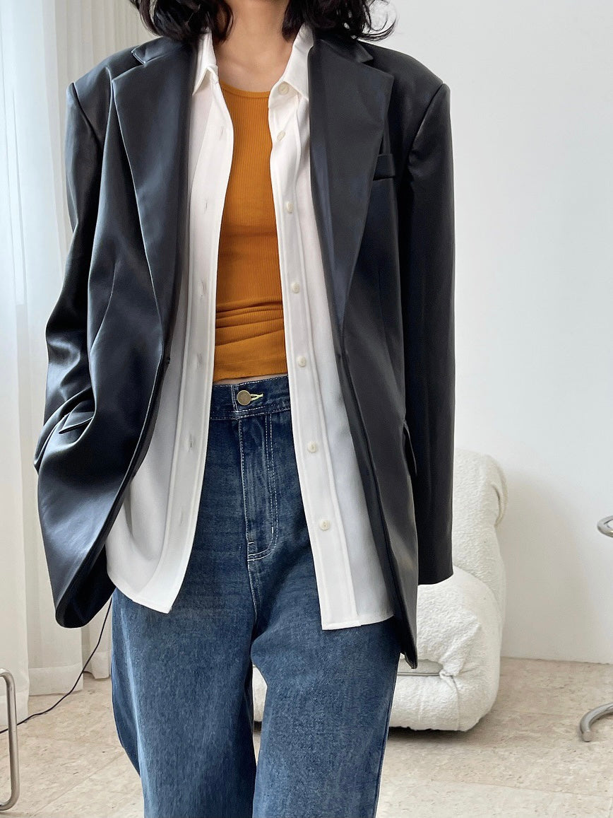 黑色轮廓形皮衣Black Leather Blazer