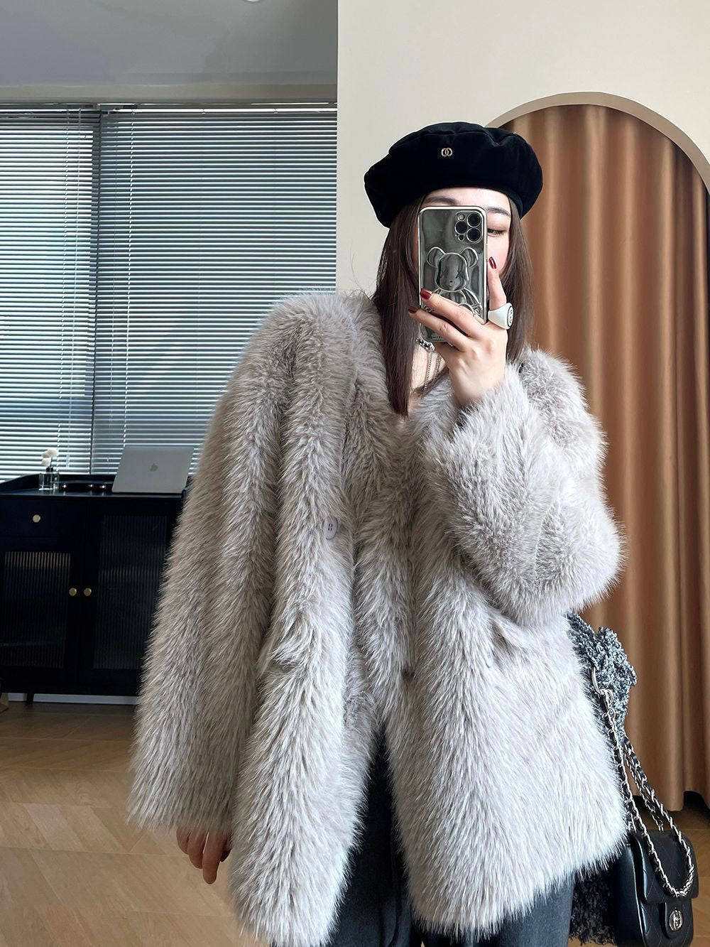 时髦精V领皮草Faux Fur Coat