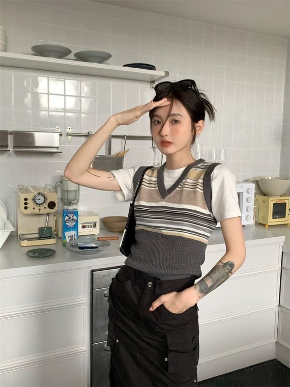 美式美少女条纹背心Vintage Strip V Neck Vest