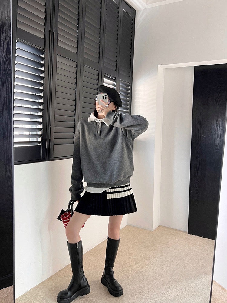 灰色学院风加绒卫衣Grey Collared Sweater with Fleece