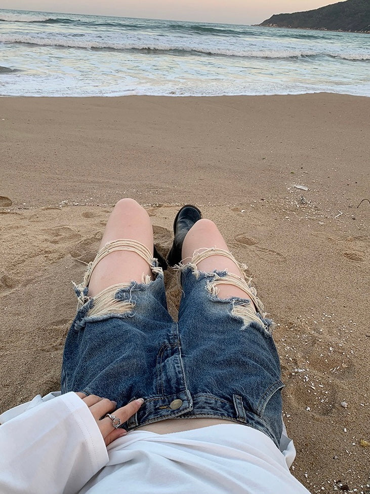 破碎美感牛仔短裤Ripped Denim Shorts