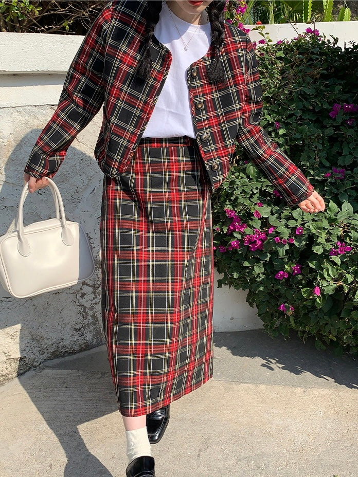 白色miu系手提包White Handbag with Shoulder Strap
