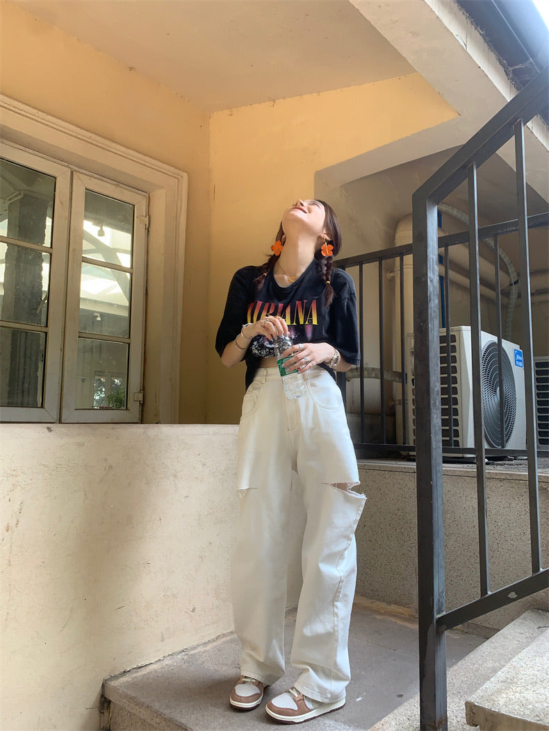 马吉拉风侧边开叉牛仔裤White High Rise Straight Cut Jean with Rips