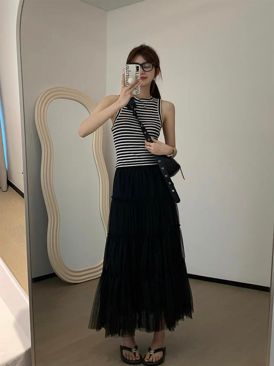 极简黑白条纹背心Sleeveless Knit Vest