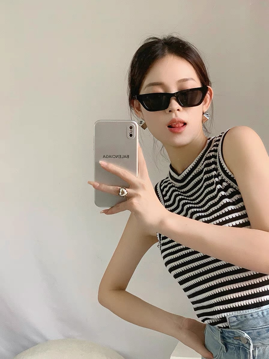 极简黑白条纹背心Sleeveless Knit Vest