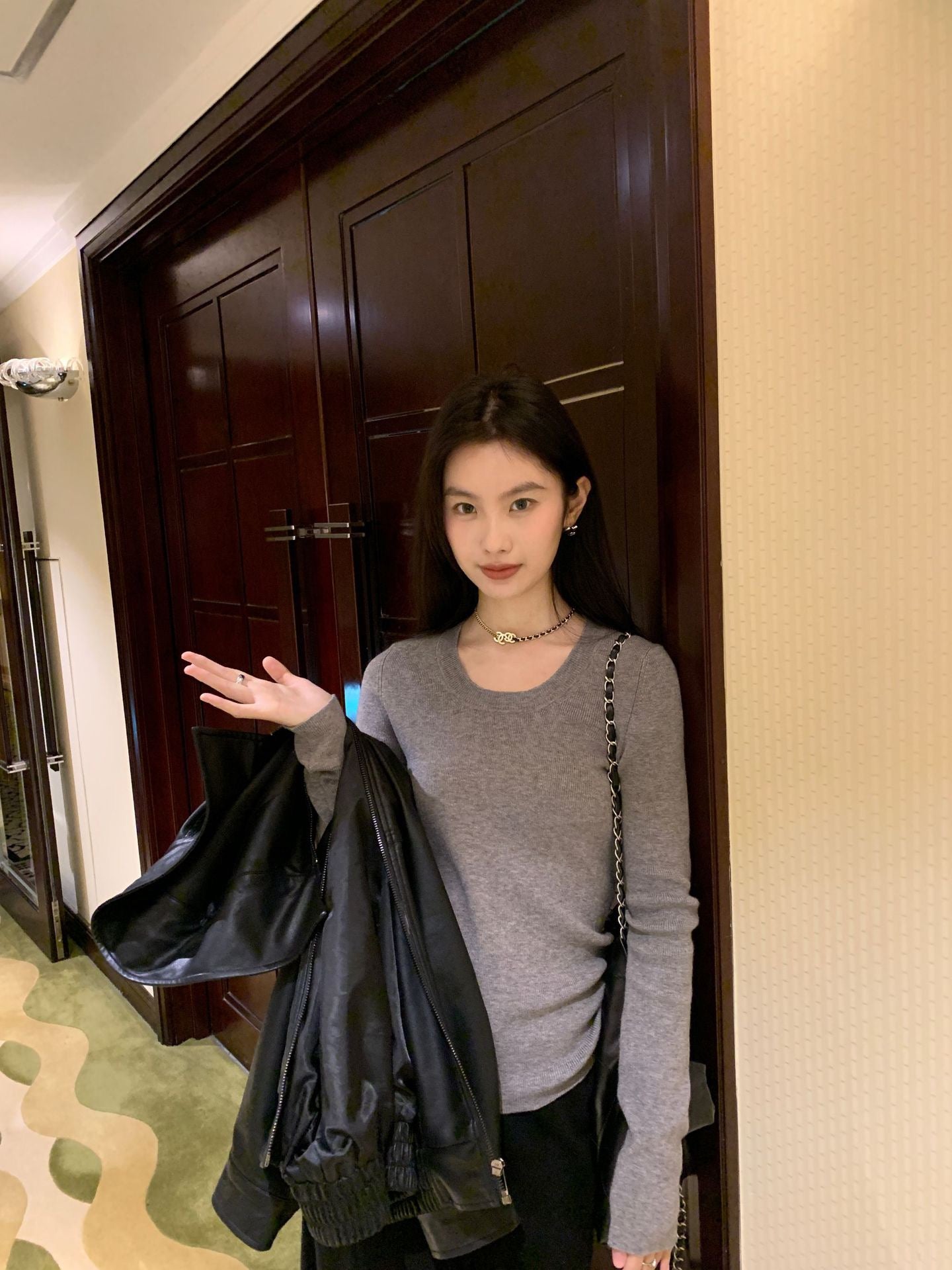 「纸片人内搭」软糯圆领修身打底衫 Soft Round Neck Slim Bottom Shirt