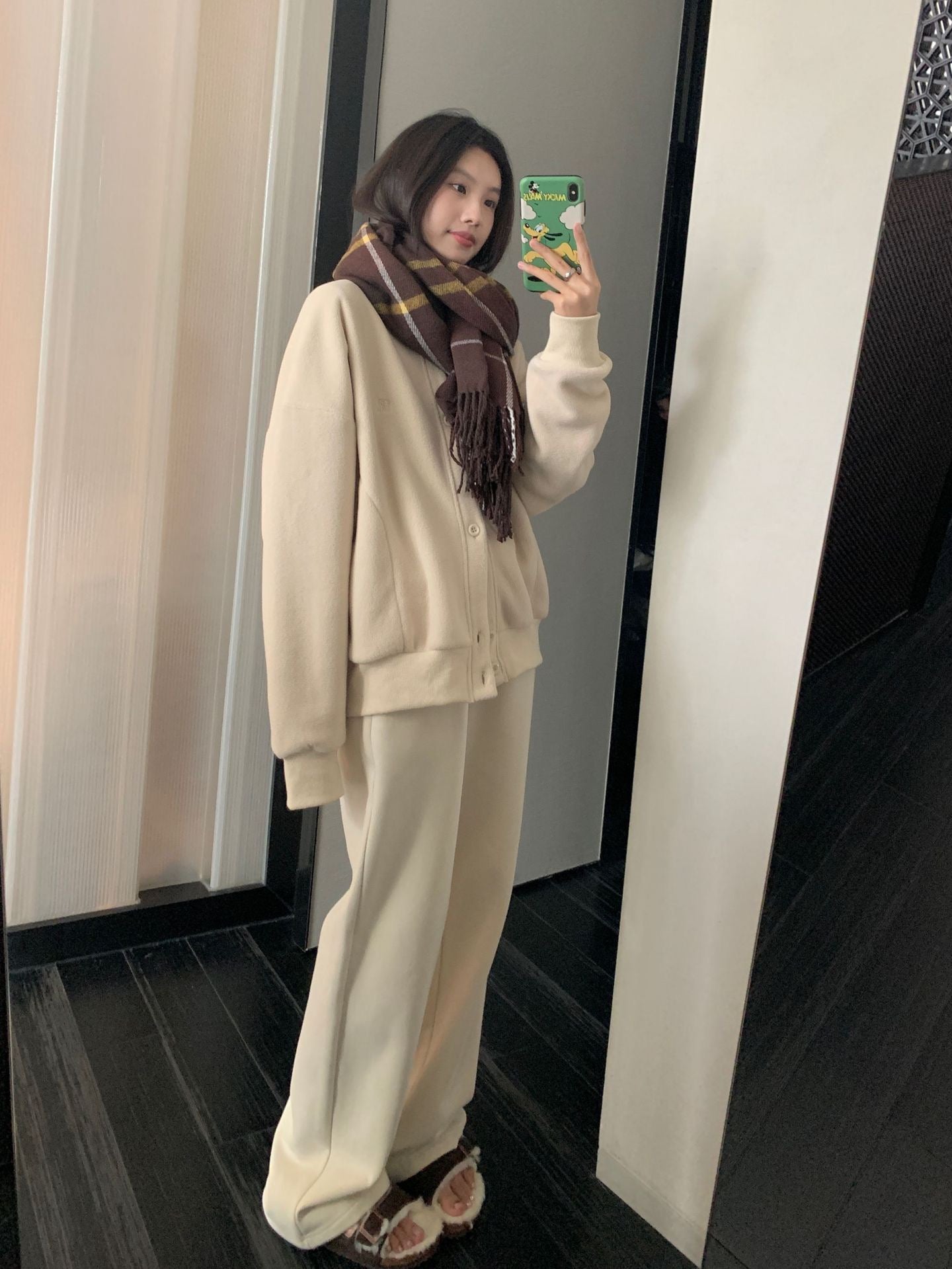 摇粒绒刺绣单排扣卫衣外套Sweatshirt Jacket in Rocker Fleece