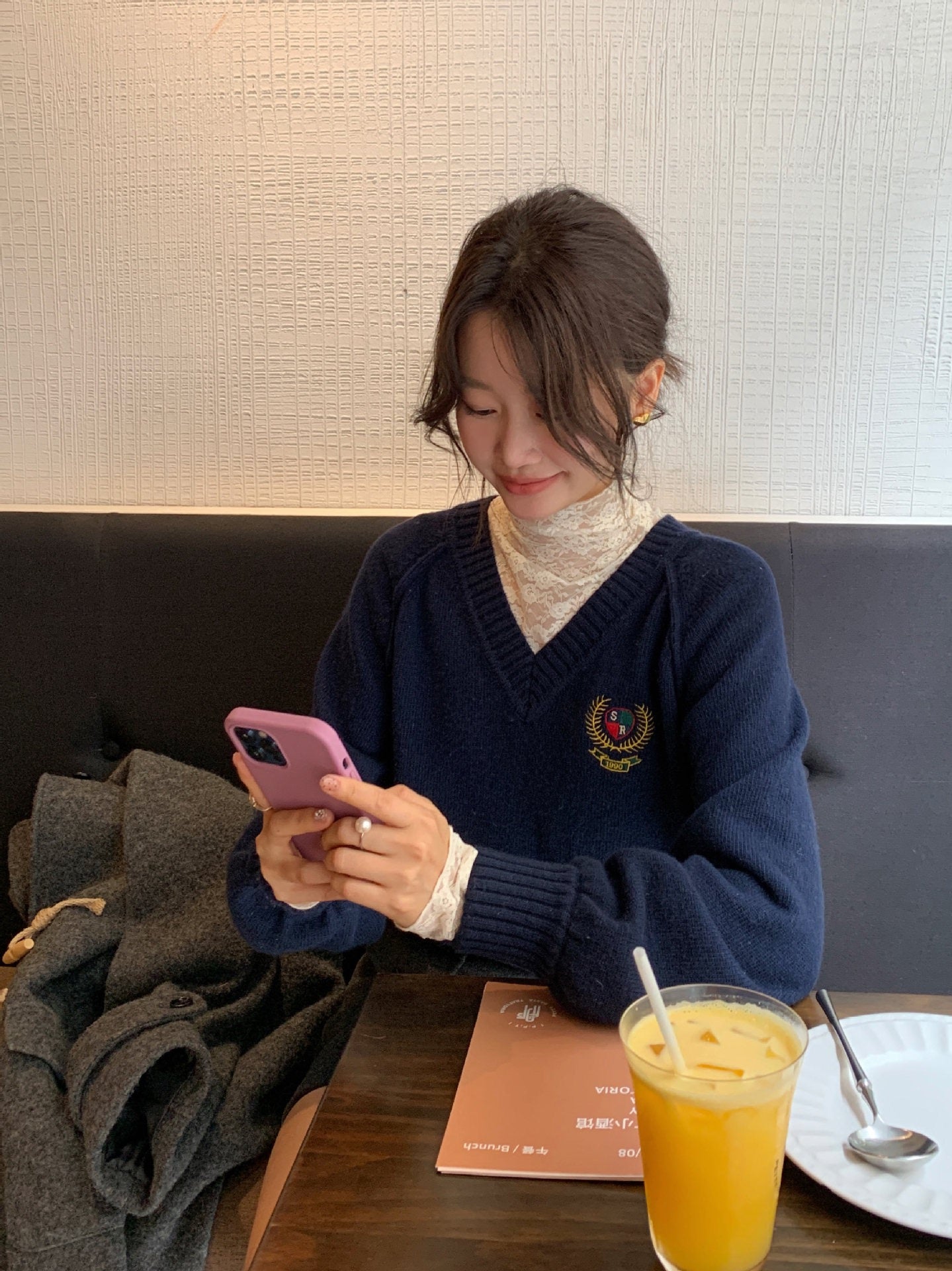 韩版高领气质蕾丝衫韩版高领气质蕾丝衫