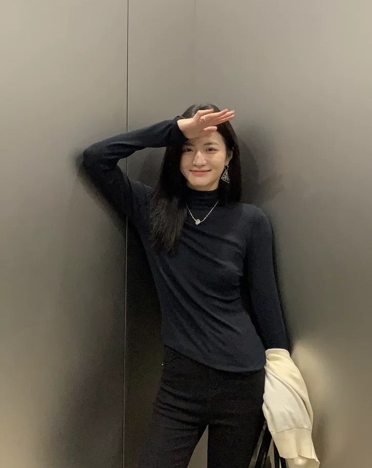 高领纯棉打底衫Essential High Neck Top
