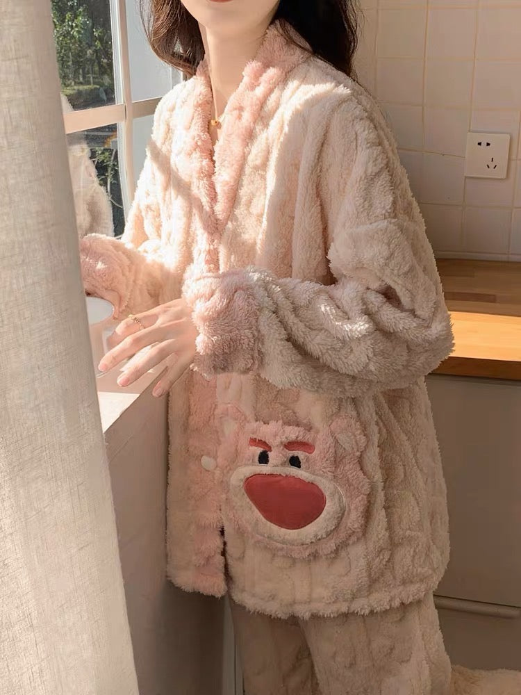 草莓熊珊瑚绒睡衣套装Bear Fleece Pyjama