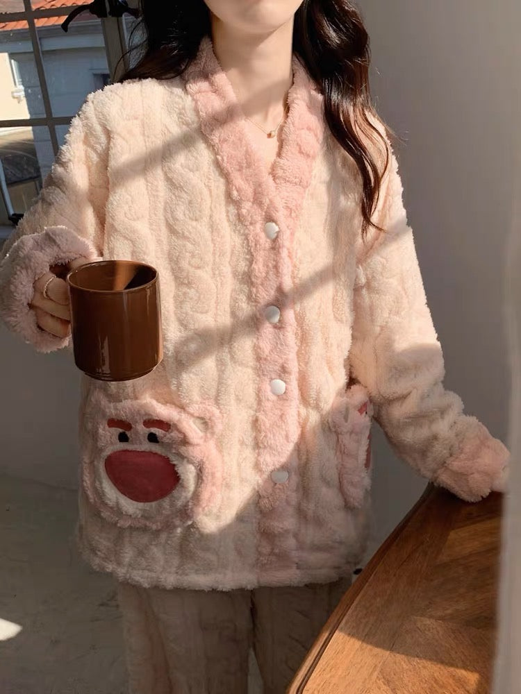 草莓熊珊瑚绒睡衣套装Bear Fleece Pyjama