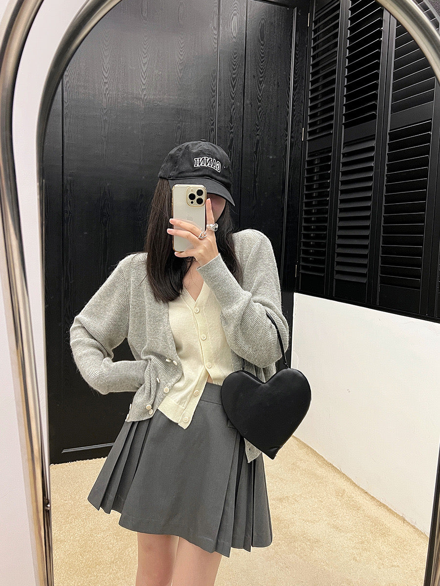 甜酷风灰色短裙带腰带灰色百褶裙配腰带