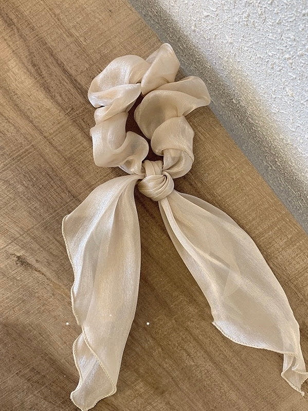 Bow-tie Scrunchie