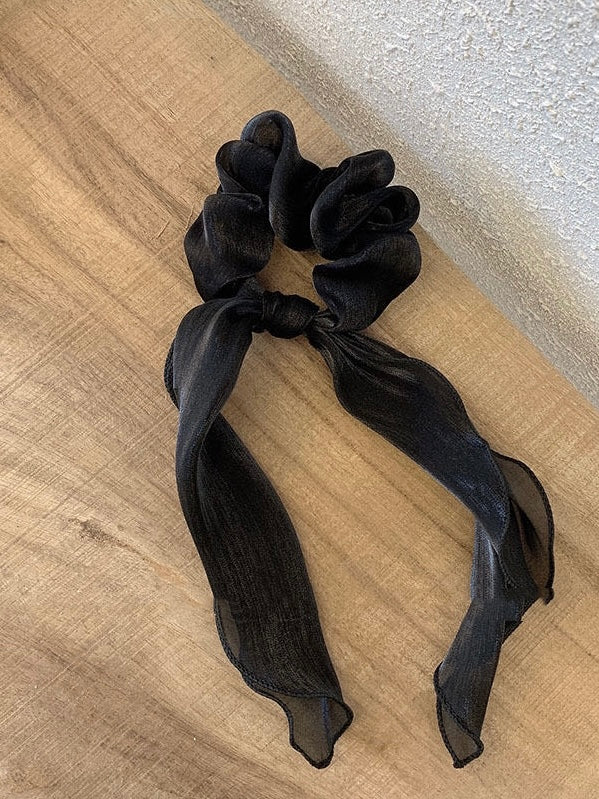 Bow-tie Scrunchie
