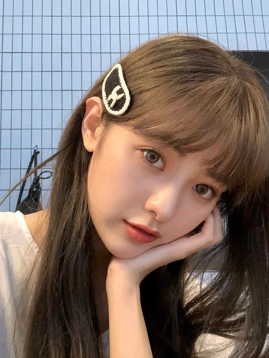 Knitted Hair Clip