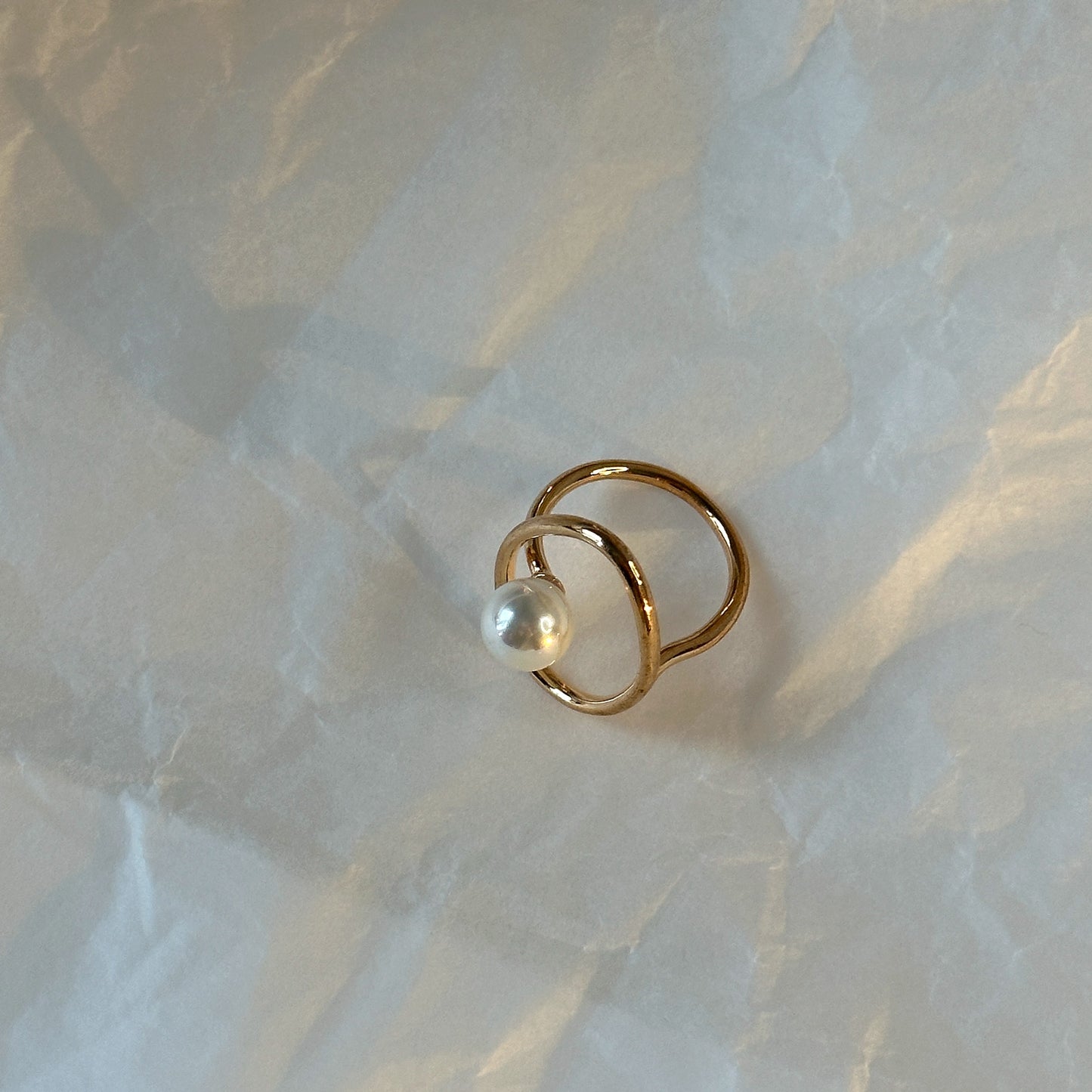Gold Irregular Shape Ring with Pearl