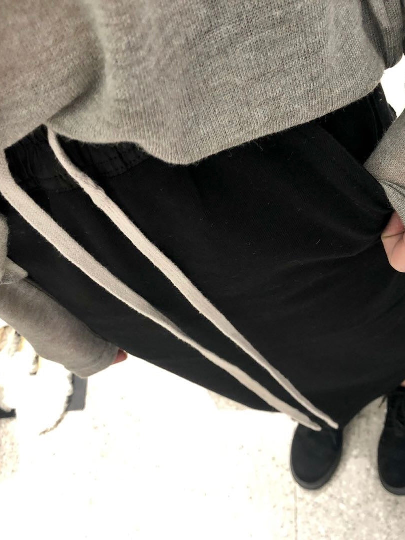 暗黑风抽绳半裙Black Drawstring skirt