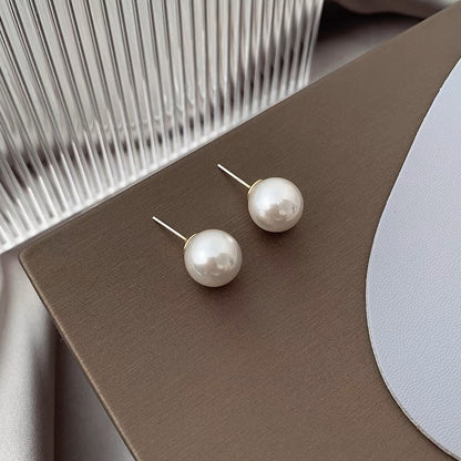 多尺寸珍珠耳钉Pearl Stud Earrings