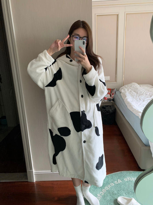 15%OFF_珊瑚绒黑白熊猫睡袍Black and White Fleece Pyjama