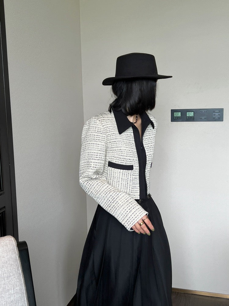 小香短款外套Textured Crop Jacket
