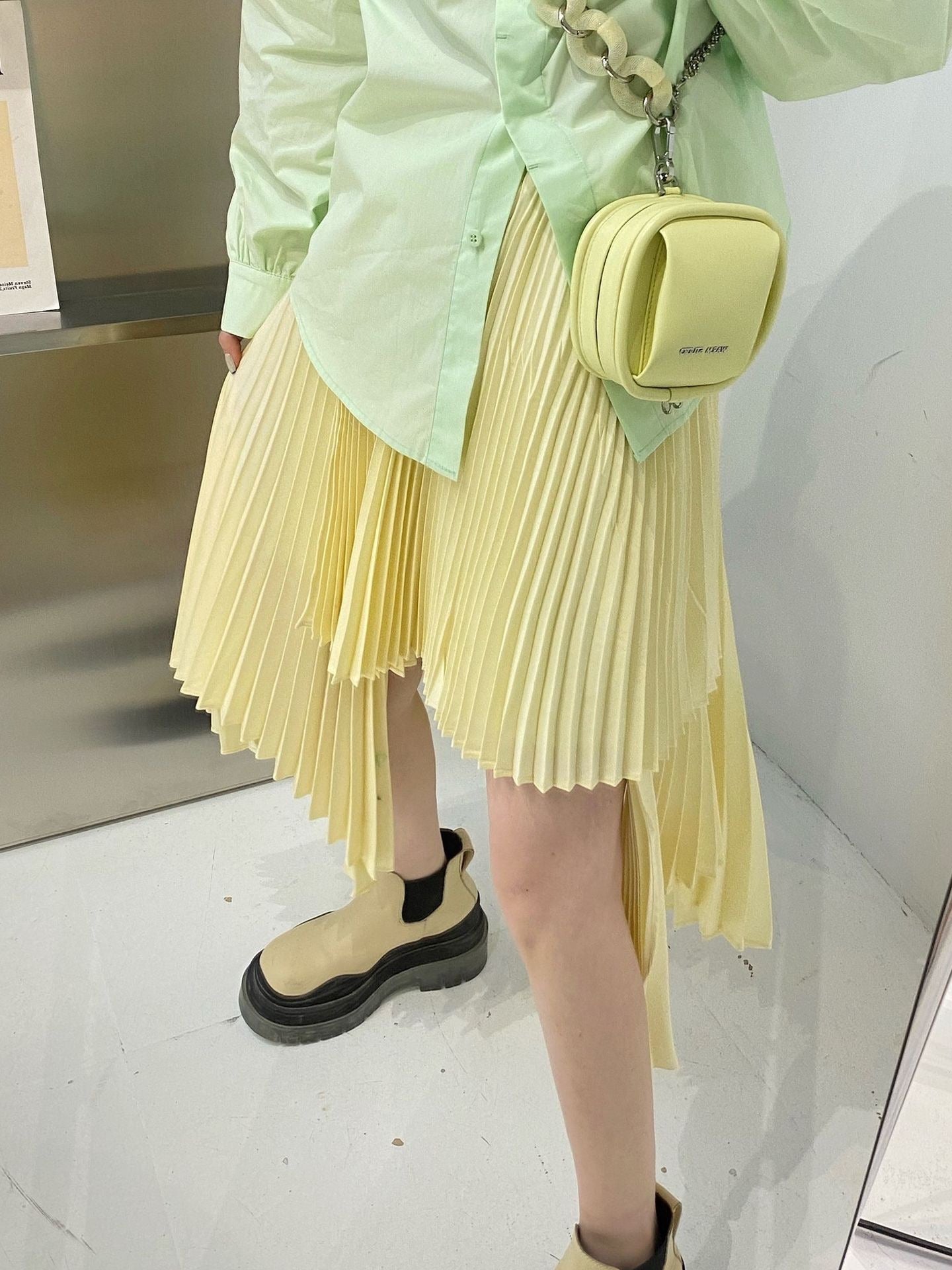 20%OFF_小鸡黄不规则半裙Light Goldenrod Pleated Skirt