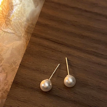 多尺寸珍珠耳钉Pearl Stud Earrings