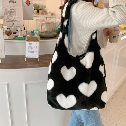 Heart Shape Fleece Shoulder Bag