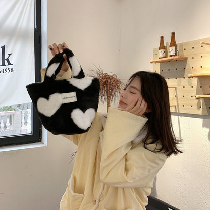 50%OFF_爱心毛毛手提包Heart Shape Fleece Handbag