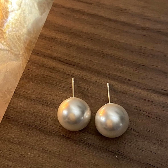 多尺寸珍珠耳钉Pearl Stud Earrings