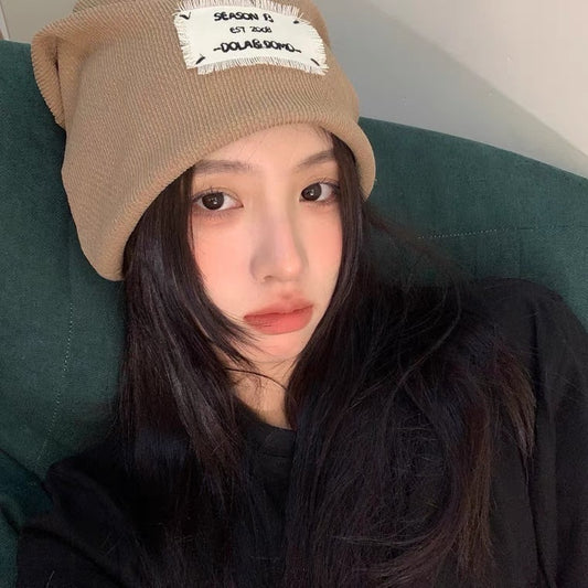 黑色贴布堆堆帽Knitted Beanie