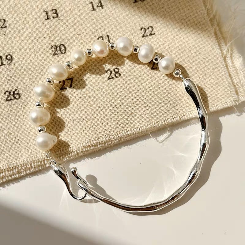 Silver Plated Bracelet with Pearls