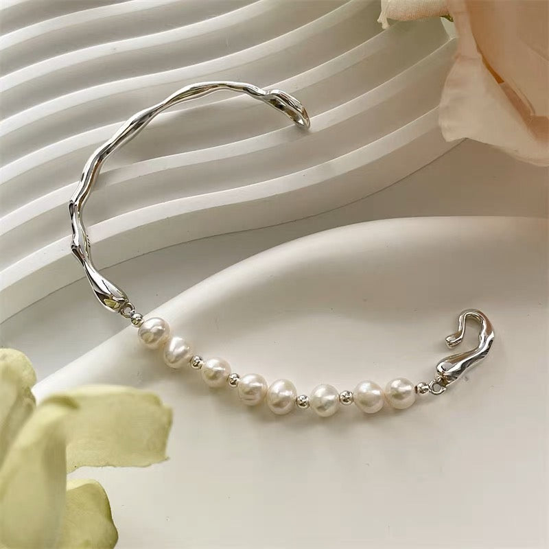 Silver Plated Bracelet with Pearls