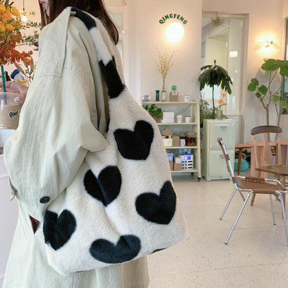 Heart Shape Fleece Shoulder Bag