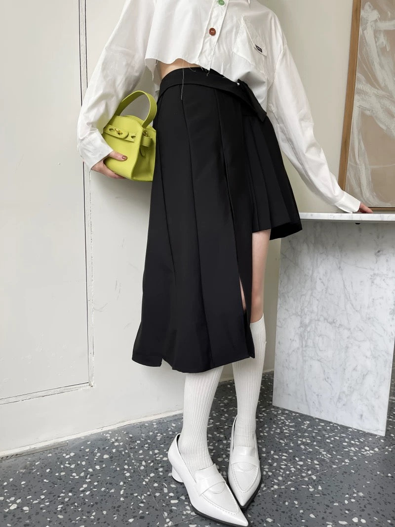 可拆卸腰封两穿半裙2 in 1 Black Pleated Skirt