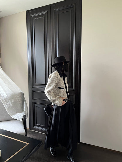 小香短款外套Textured Crop Jacket
