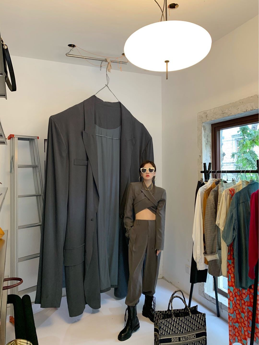 40%OFF_御姐露背绑带套装Grey Backless Suit