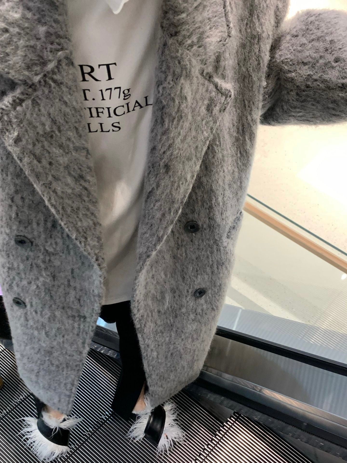 灰色马海毛大衣Light Grey Fur Coat