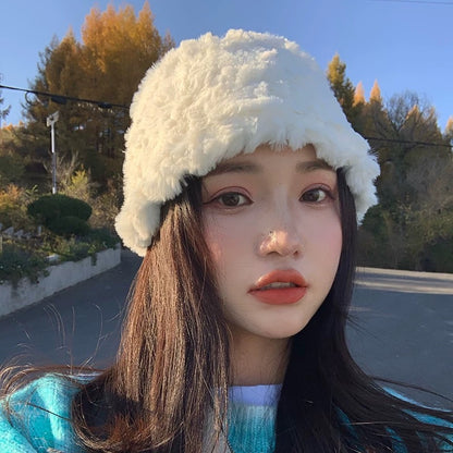 奶白毛绒绒盆帽White Fur Bucket Hat