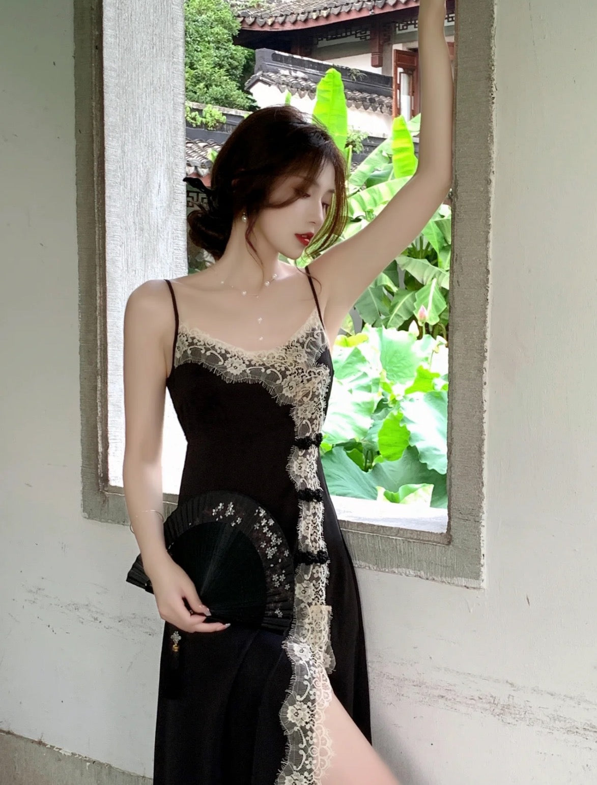 新款中式盘扣蕾丝睡裙Stral Lace High Split Silk Dress