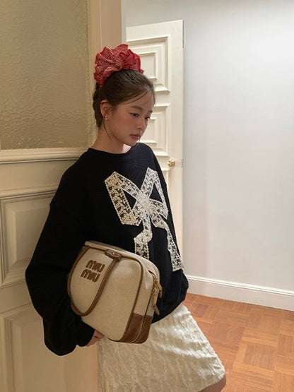 法式绝美蕾丝拼接蝴蝶结圆领卫衣French lace appliqué jumper