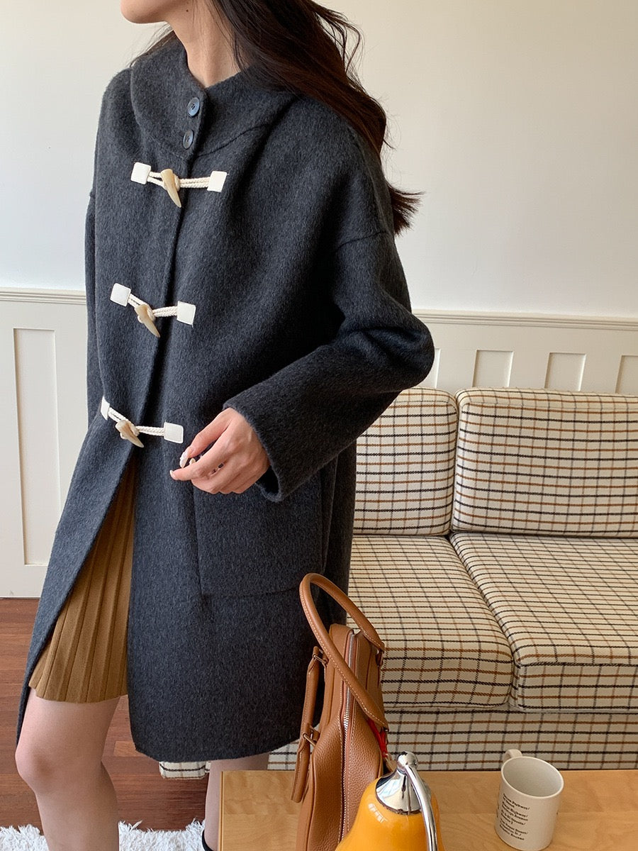 韩系学院风牛角扣蚕丝羊毛双面呢连帽大衣Korean button wool double-sided tweed coat