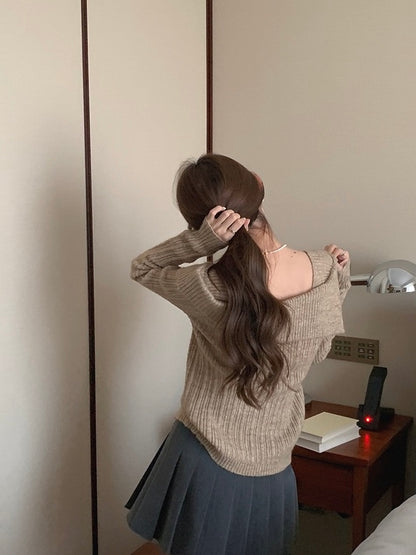 卡其/红色/灰色 慵懒风一字肩开衫One-shoulder cardigan