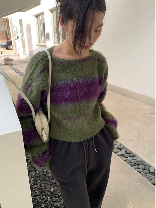 韩系撞色短款毛衣Unmatched Colour Sweater