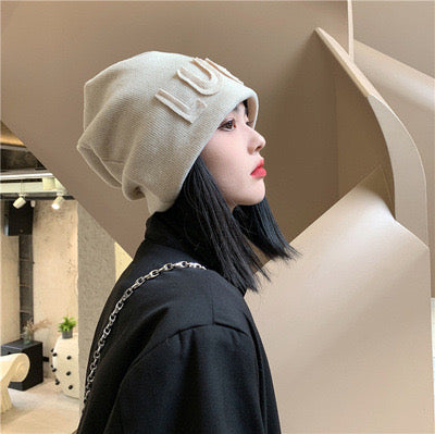 日系显脸小字母冷帽Daisy "LUCK" Beanie