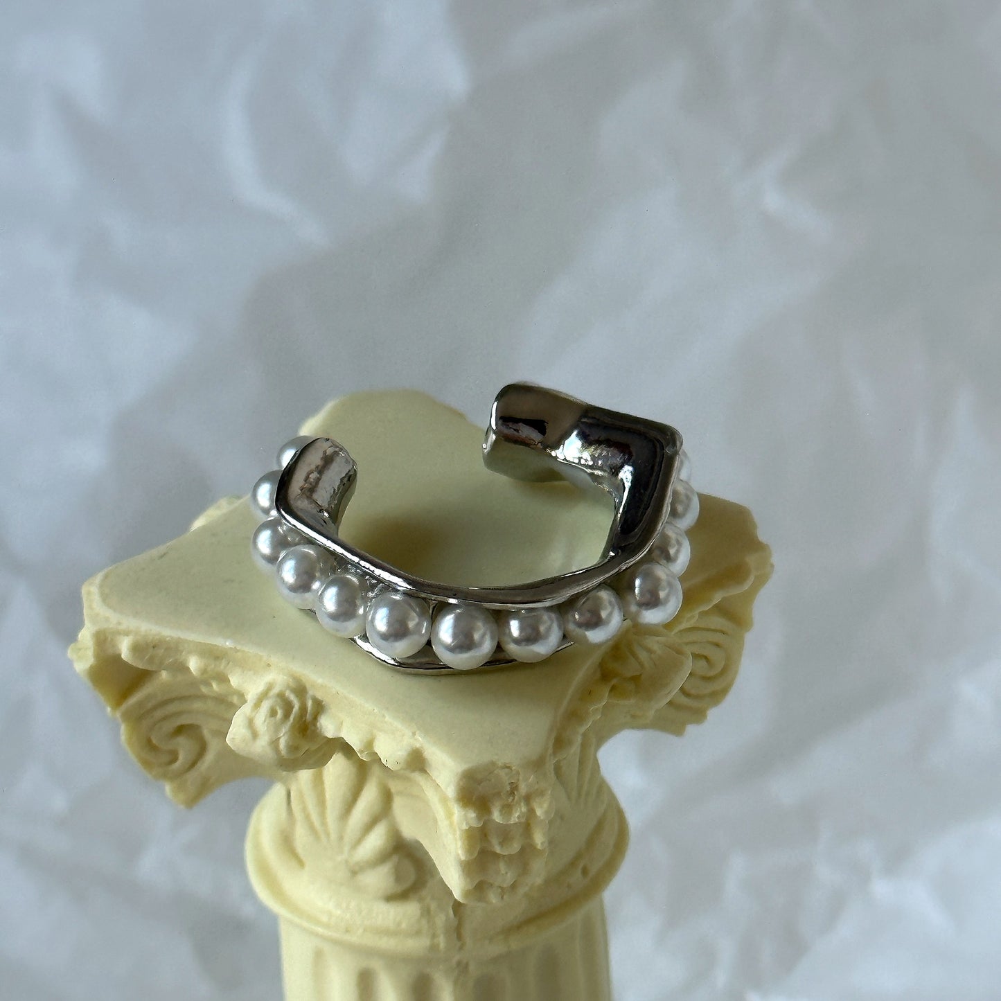 Silver Iregular Shape Ring with Pearls