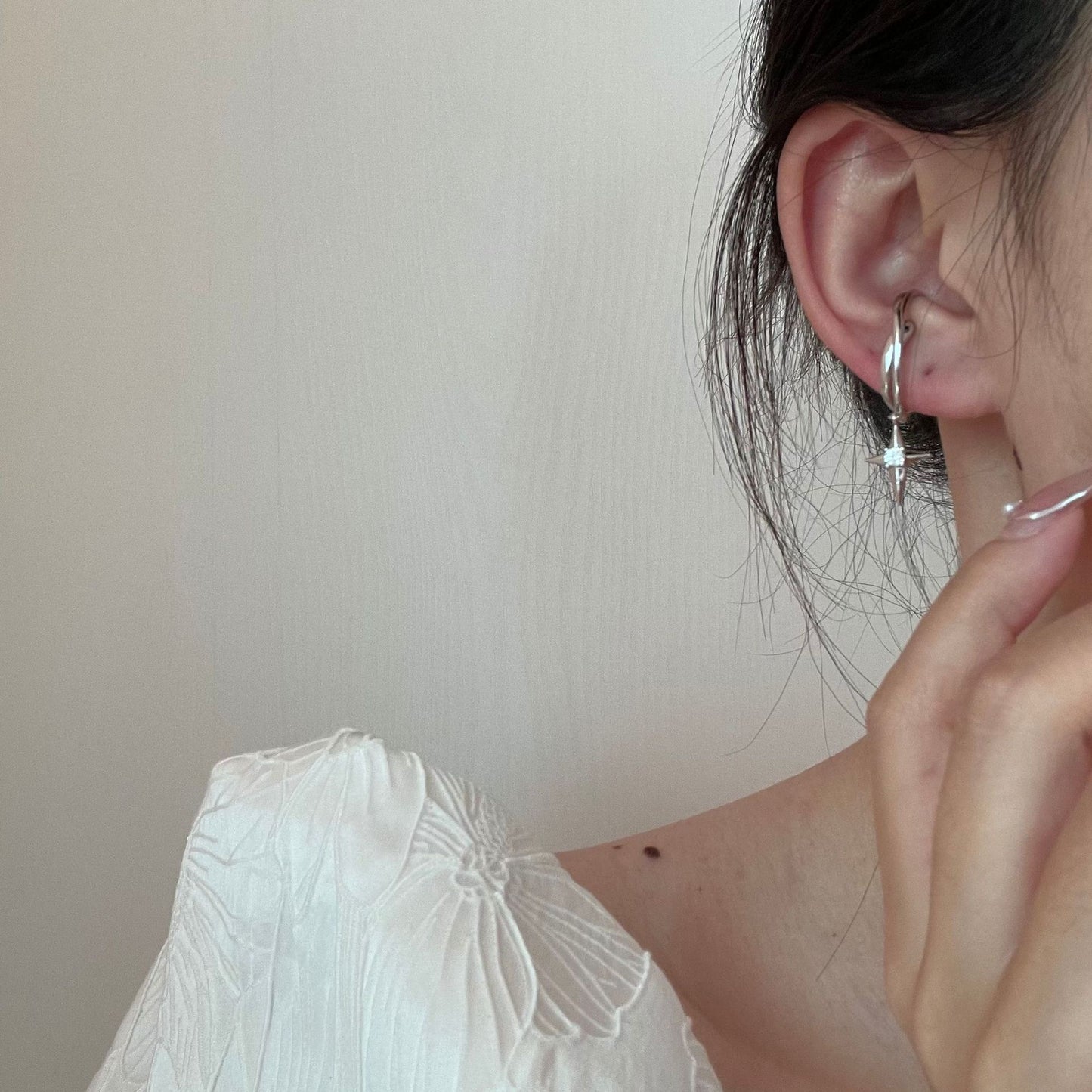 闪耀之星耳夹Diamond Star Ear Cuff